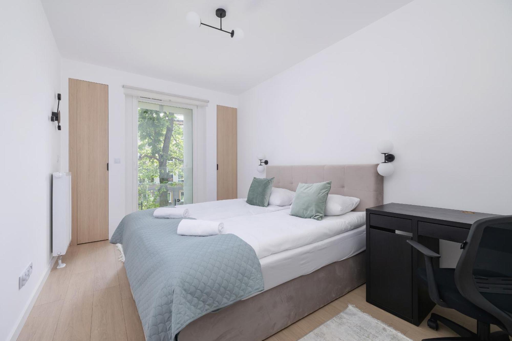 Krowoderska Apartment With Balcony Near City Center By Rent Like Home คราคูฟ ภายนอก รูปภาพ